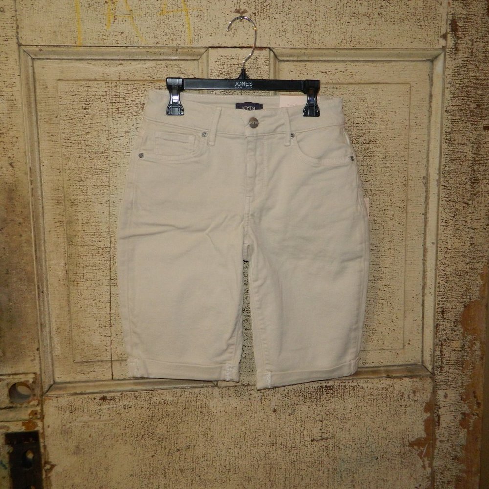 NYDJ Briella Short Roll Cuff LiftXTuck Tech Shorts Size 00 (L-18)